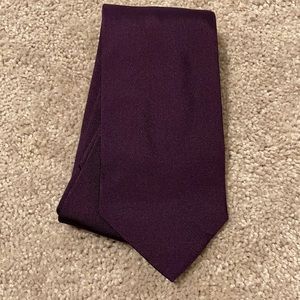 Men’s Hugo Boss Solid Plum Silk Tie